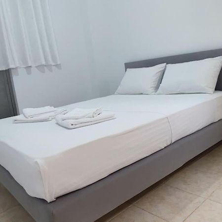 Nektar-Apartments Pireus Exteriör bild